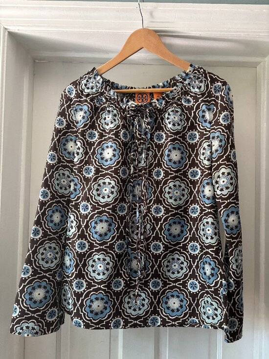 Tory Burch Tops - Tory Burch Silk Triple Tie Blouse Moroccan Print Brown Blue Size 2